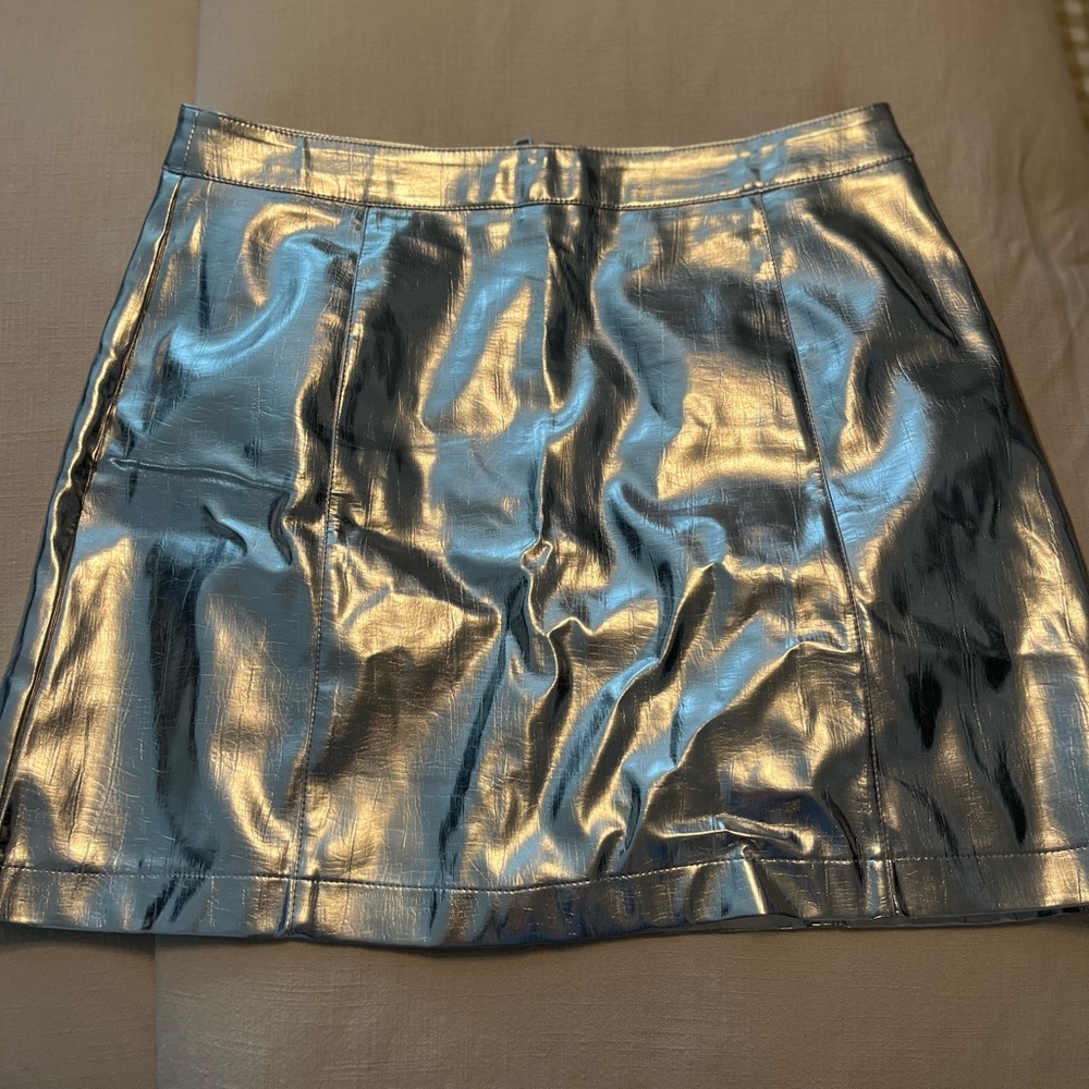 Metallic skirt